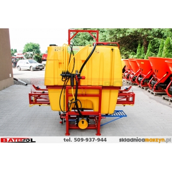 Opryskiwacz zawieszany Polmark 600L 12M stabilizacja hydrauliczna,podnoszenie hydrauliczne  